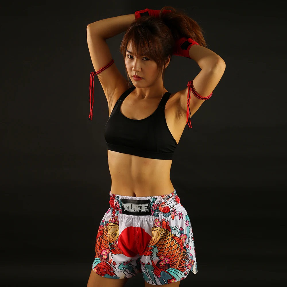 Shorts de Muay Thai Tuff Japanese Koi Fish Coral Blanco