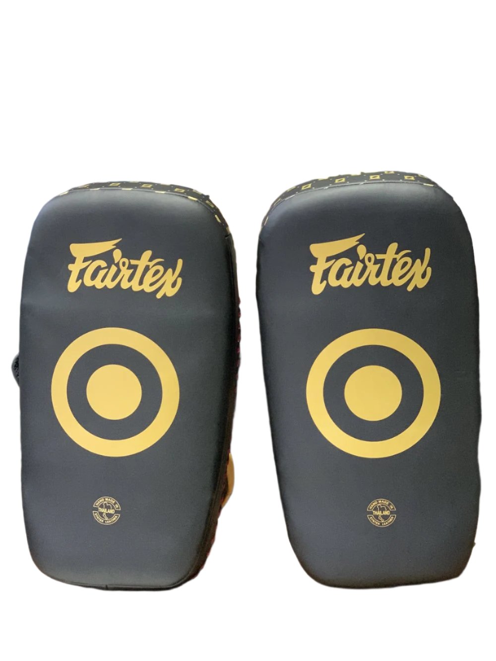 Kicking Pads de Muay Thai Fairtex KPLC5 Negro - 100% Microfibra - Tamaño Standard