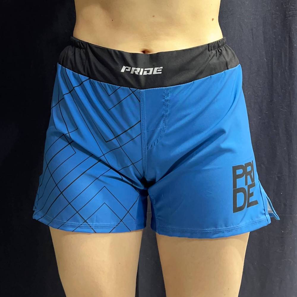 Short Pride Hybrid Ultra Azul Mujer para Muay Thai, Kickboxing, MMA.