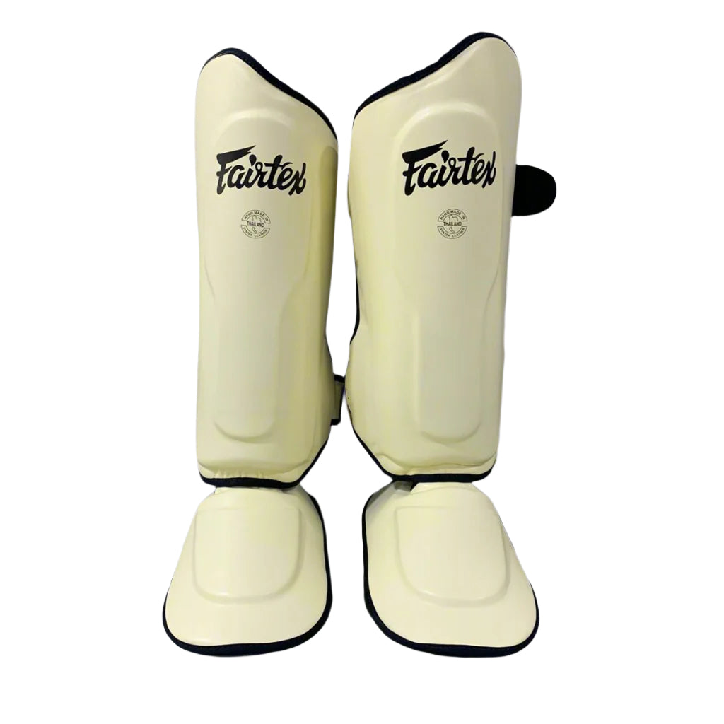 Canilleras de Muay Thai Fairtex SP9 - 100% Syntek