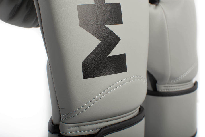 Guantes de Boxeo Makoto M2 Mate Gris -  Microfibra