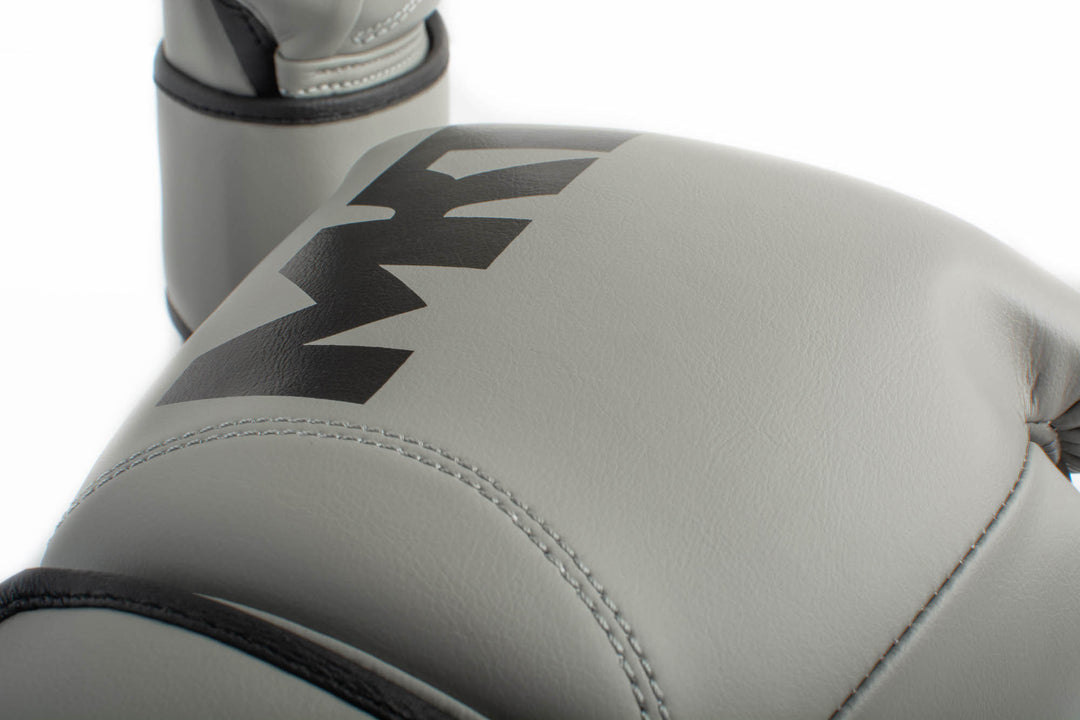 Guantes de Boxeo Makoto M2 Mate Gris -  Microfibra