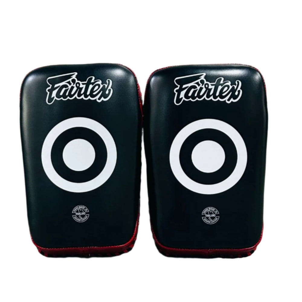 Kicking Pads de Muay Thai Fairtex KPLC1 Negro/Rojo - 100% Cuero