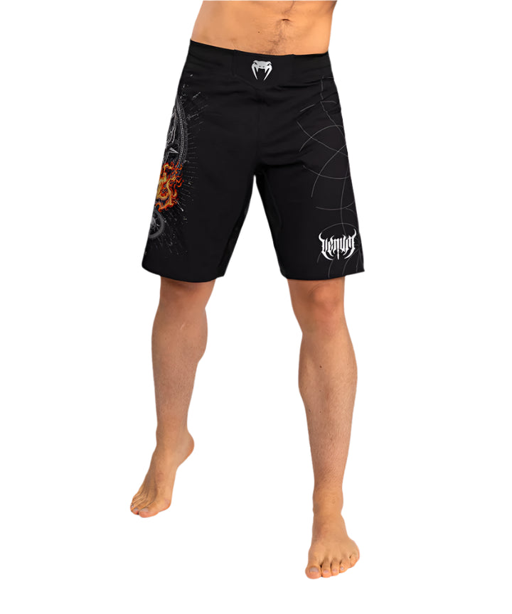 Short de MMA Venum Gladiator 5.0 - Negro /Plateado