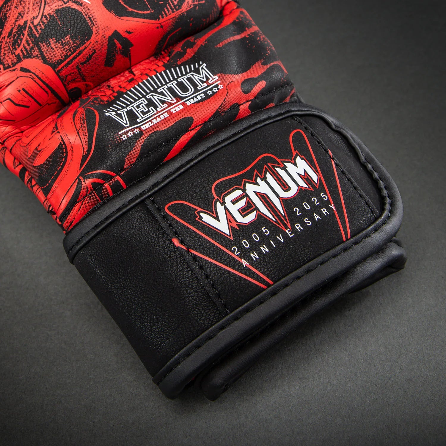 Guantes de mma Venum Sparring 20th Anniversary - 100% Poliuretano