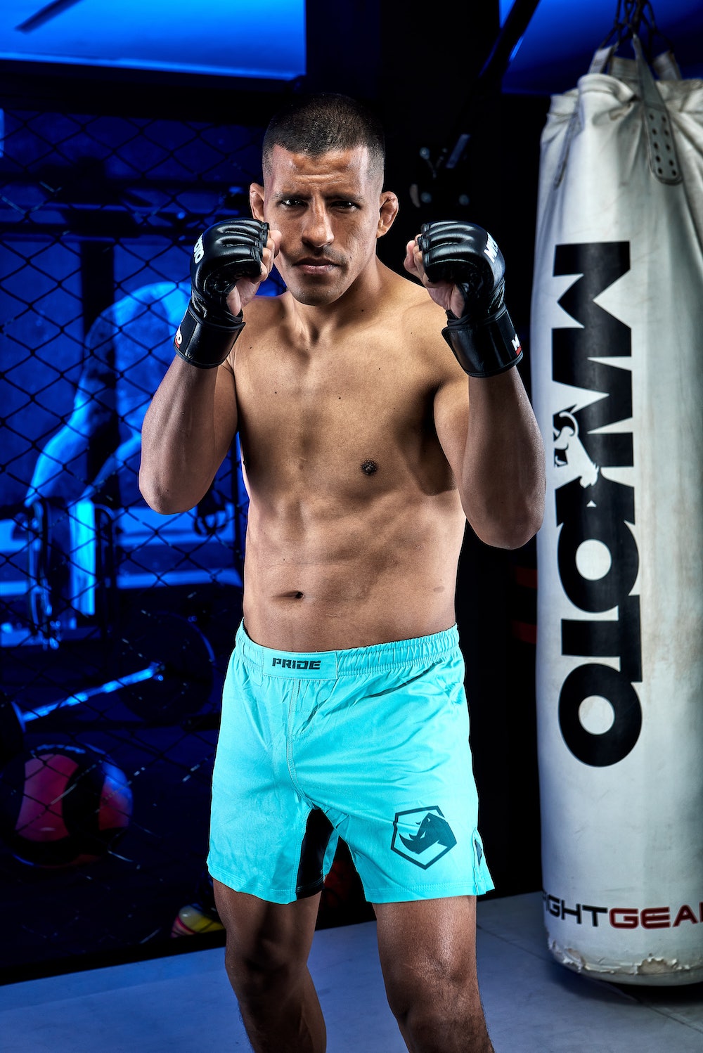 Short Pride Light Warrior Soul Verde para Muay Thai, Kickboxing, MMA.