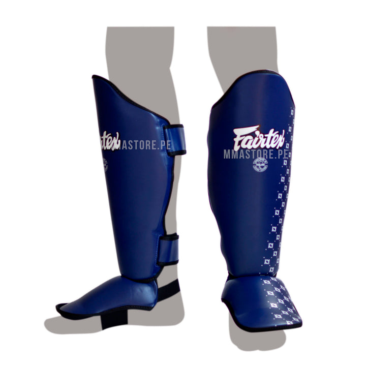 Canilleras de Muay Thai Fairtex SP5 Azul - 100% Cuero Syntek