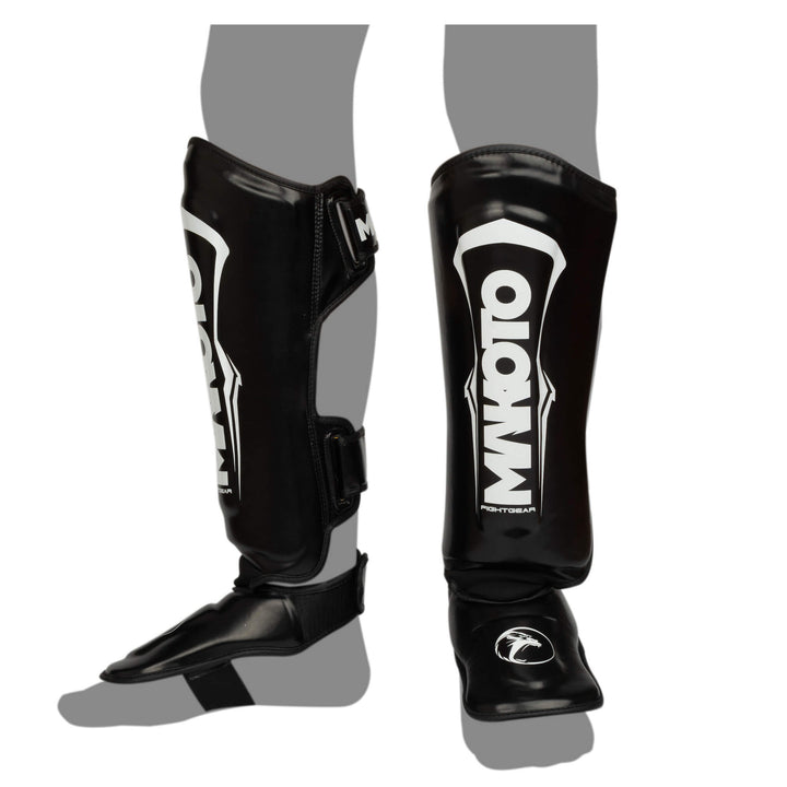 Canilleras de Muay Thai Makoto M1 - 100% Poliuretano