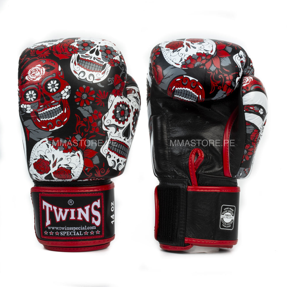 guantes de boxeo twins special skull rojo