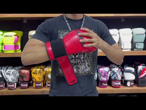 Guantes de Boxeo Makoto Basic Rojo  - 100% Poliuretano