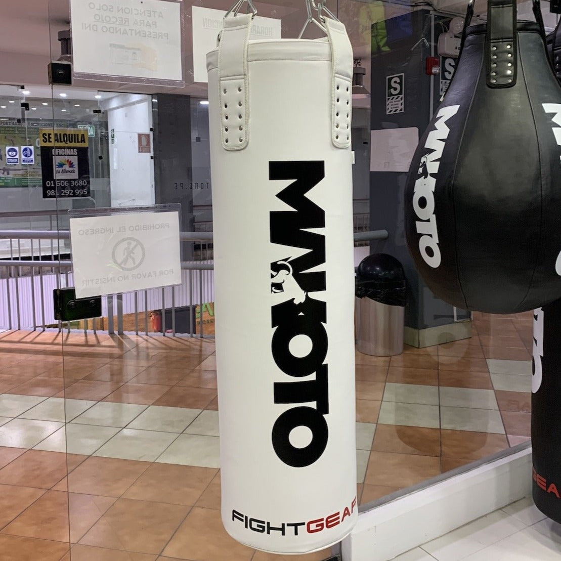 saco de boxeo Makoto blanco 120cm