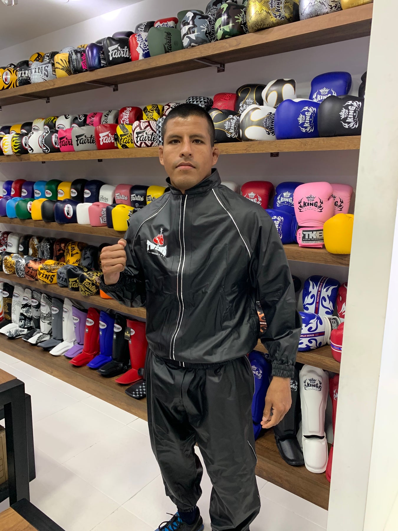 Traje Sauna Suit Twins Special Muay Thai Boxeo MMA Store Peru