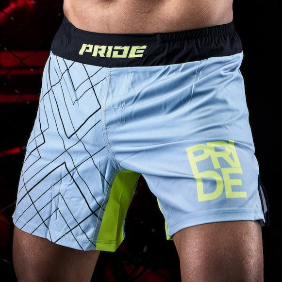 Short Pride Hybrid Ultra Gris/Amarillo para Muay Thai, Kickboxing, MMA.